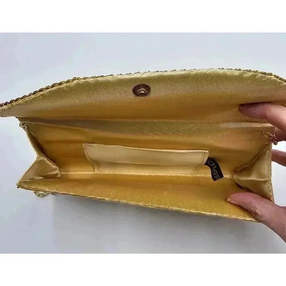 Vtg  Charisma Hong Kong Beaded Yellow and Gold Purse with Chain Strap - Picture 6 of 11